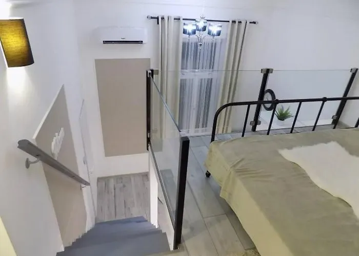 Modern And Cozy Loft